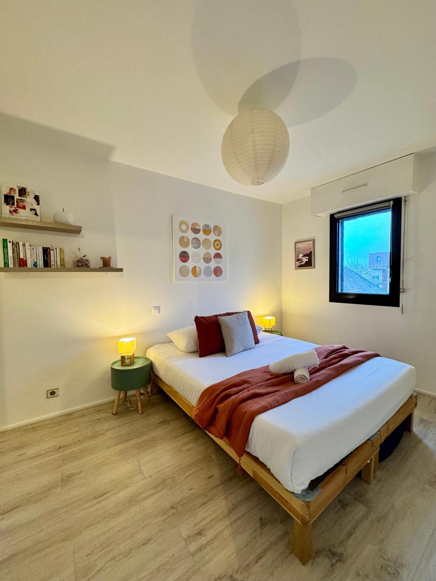 Le Nantais, Centre De Avec Garage Prive Appartement